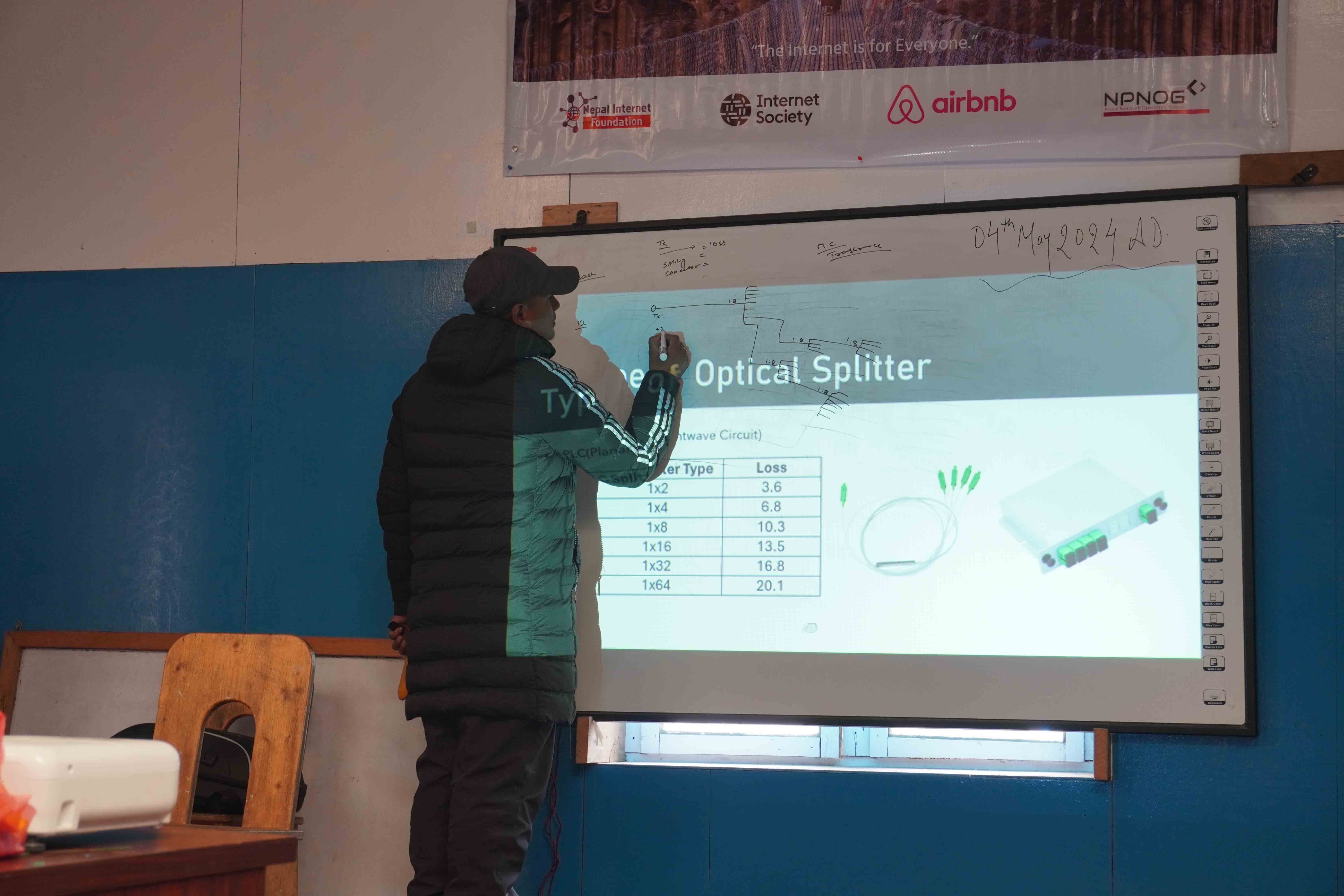 Deploying and Designing Computer and GPON Networks