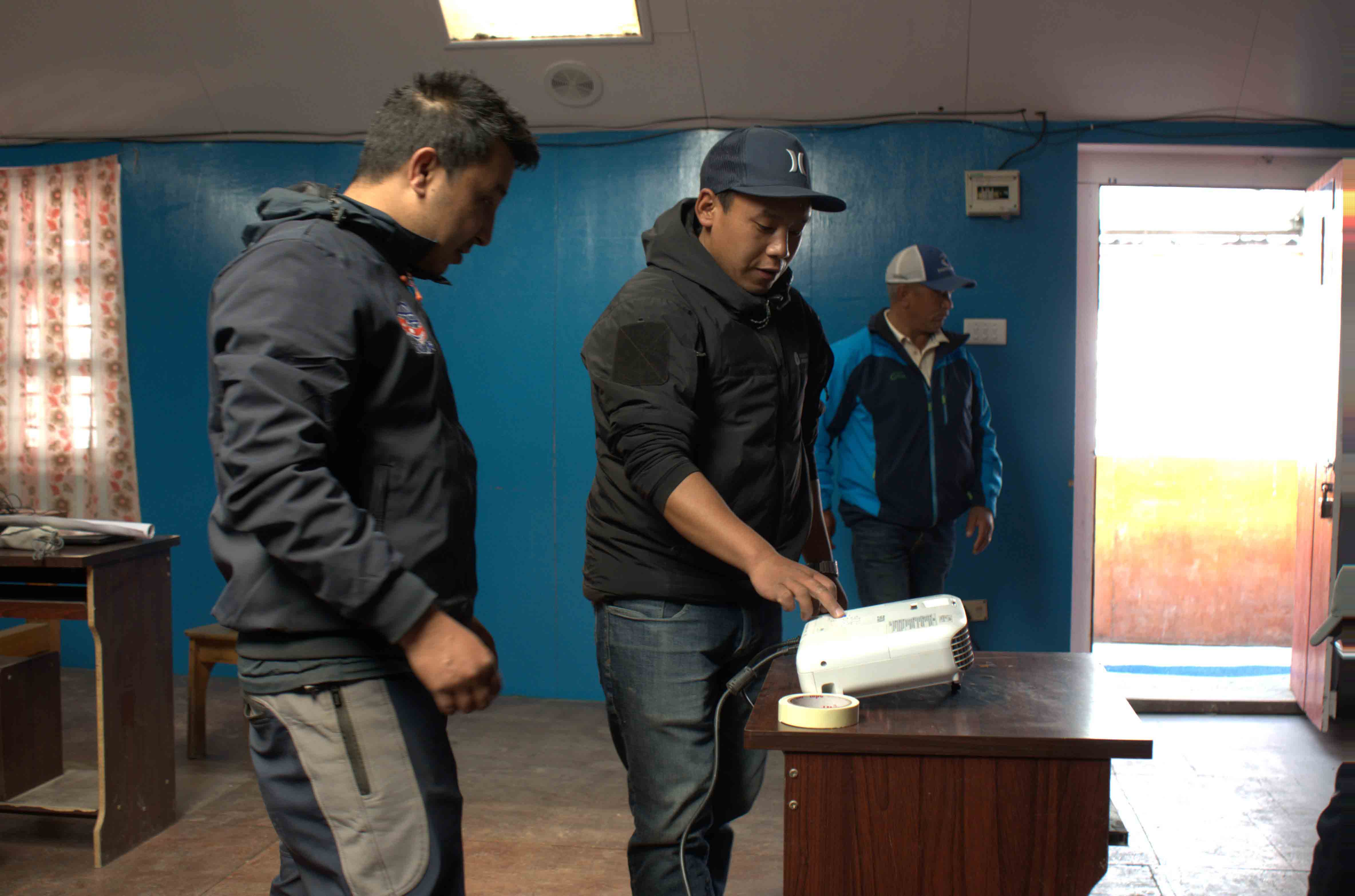 Deploying and Designing Computer and GPON Networks